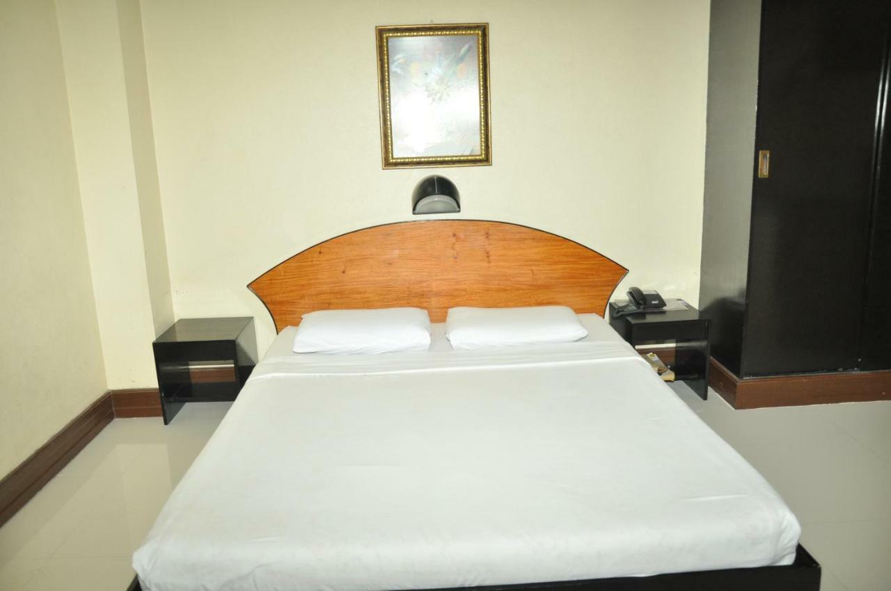 Paragon Suites Cebu Luaran gambar